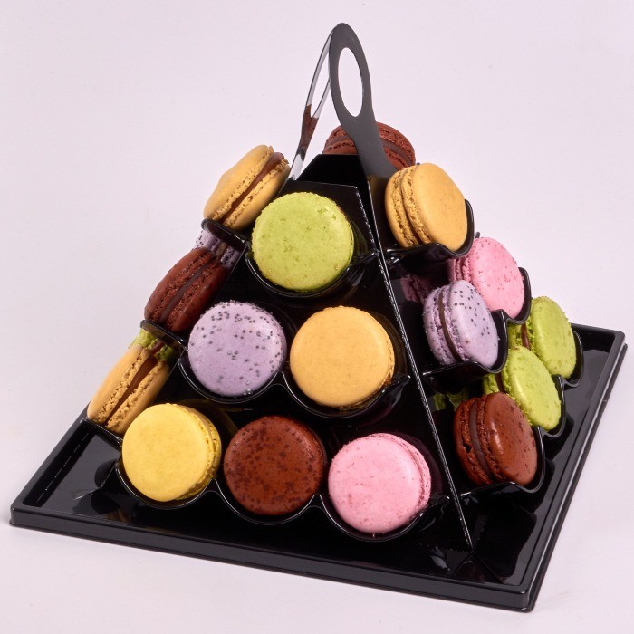 Pyramide de 24 macarons